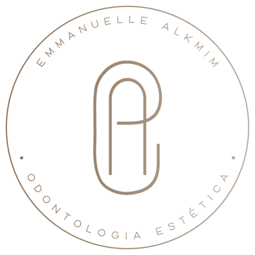 Dra Emmanuelle Alkmim